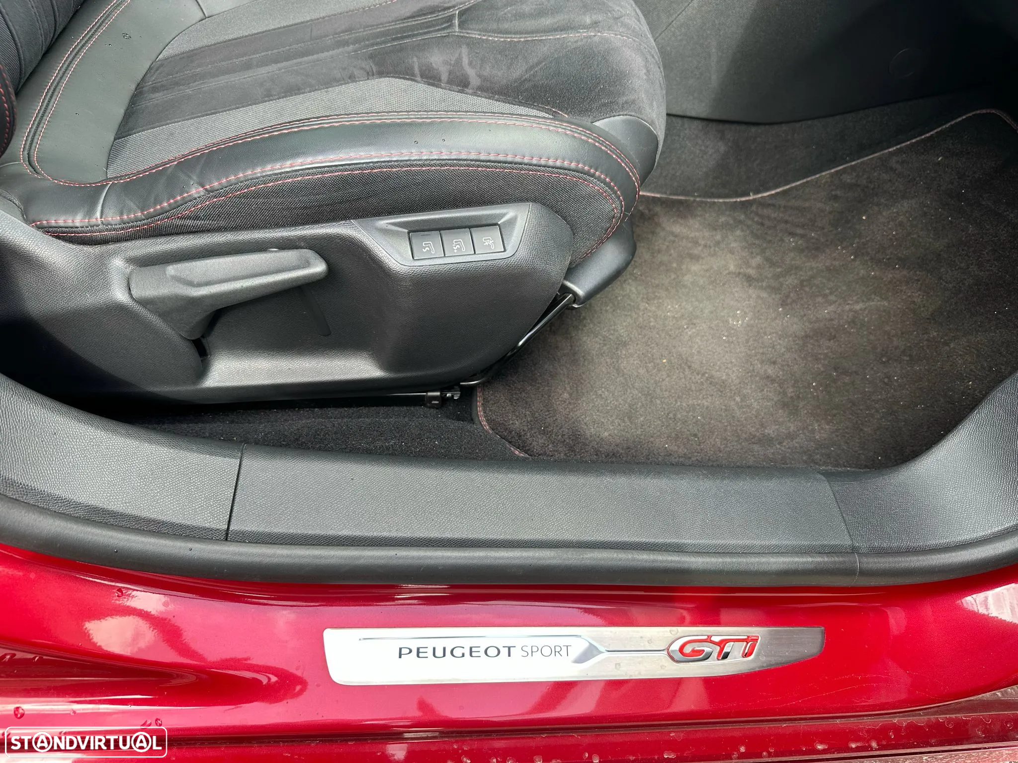 Peugeot 308 1.6 e-THP GTi - 14