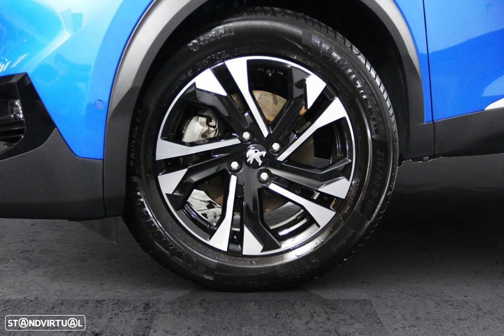 Peugeot e-2008 - 16