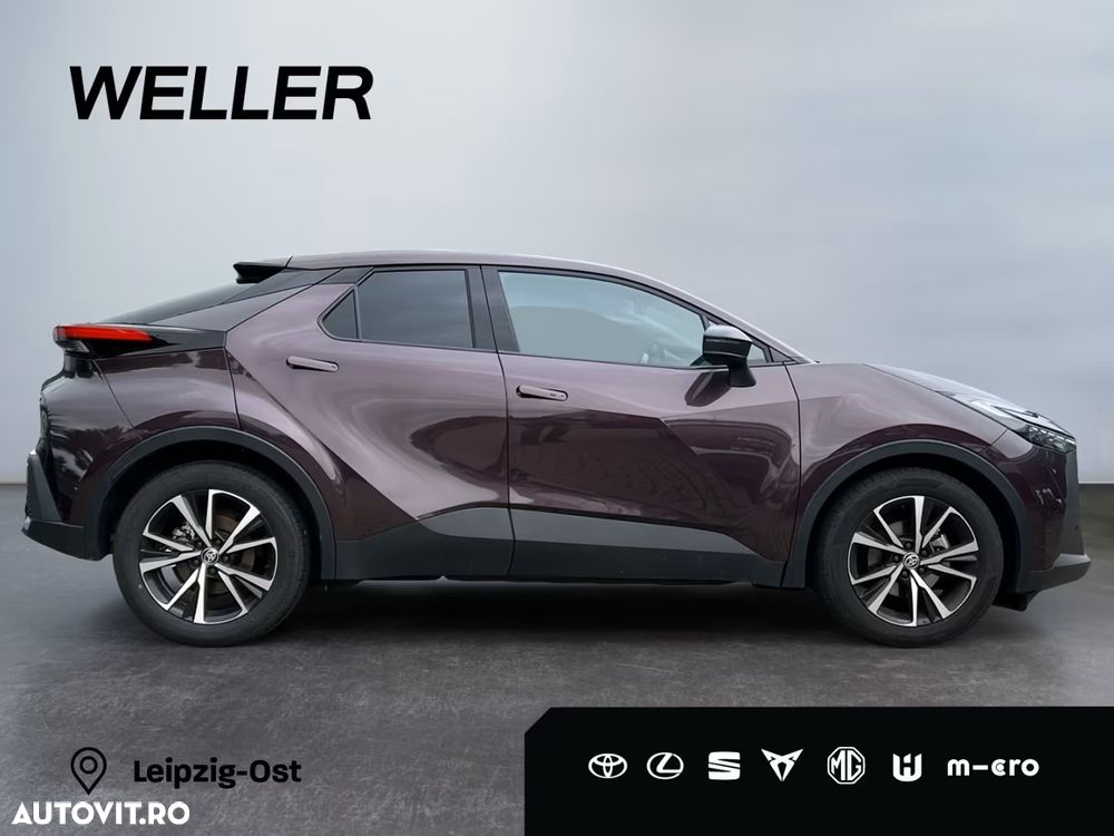 Toyota C-HR 1.8 Hybrid Team Deutschland - 22