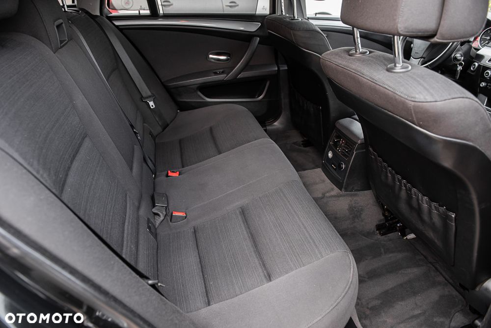 BMW Seria 5 - 17