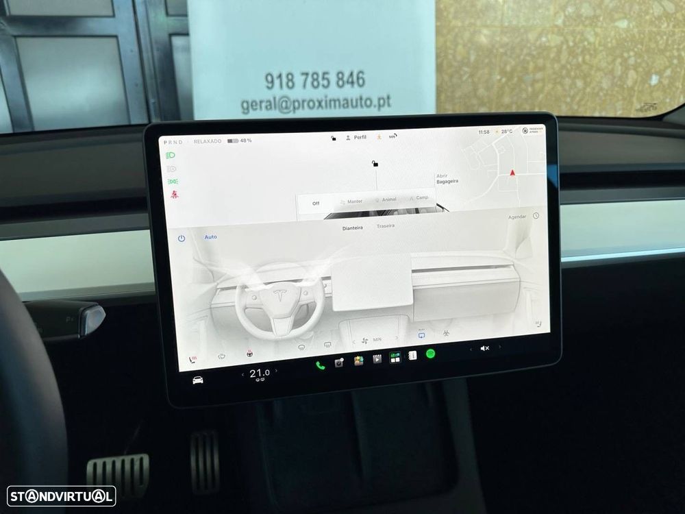 Tesla Model Y Performance Dual Motor AWD - 6