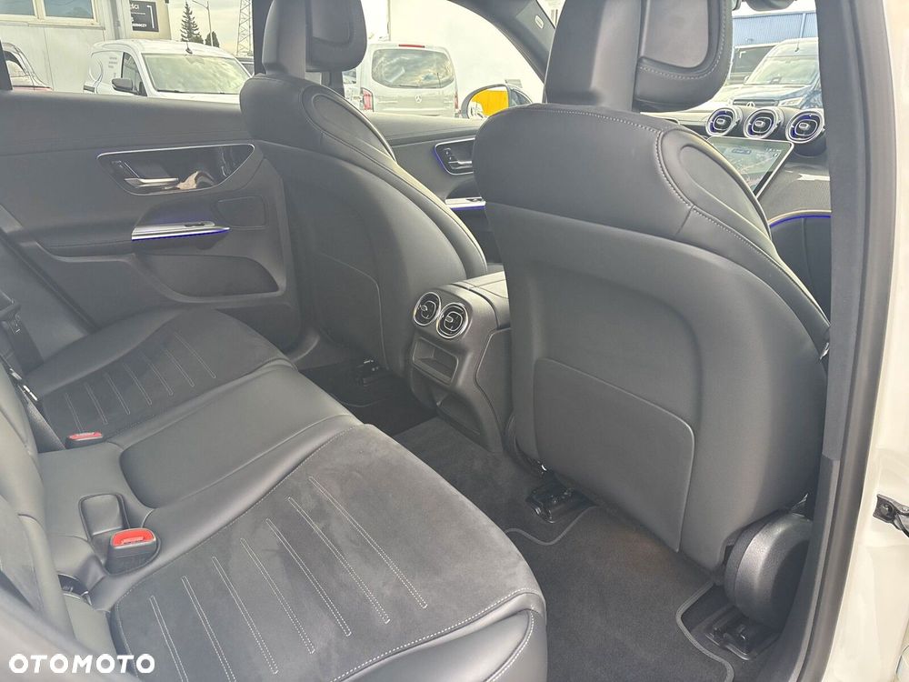 Mercedes-Benz GLC 220 d mHEV 4-Matic AMG Line - 22