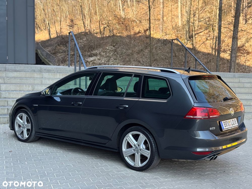Volkswagen Golf GTD 2.0 TDI SCR DSG - 13