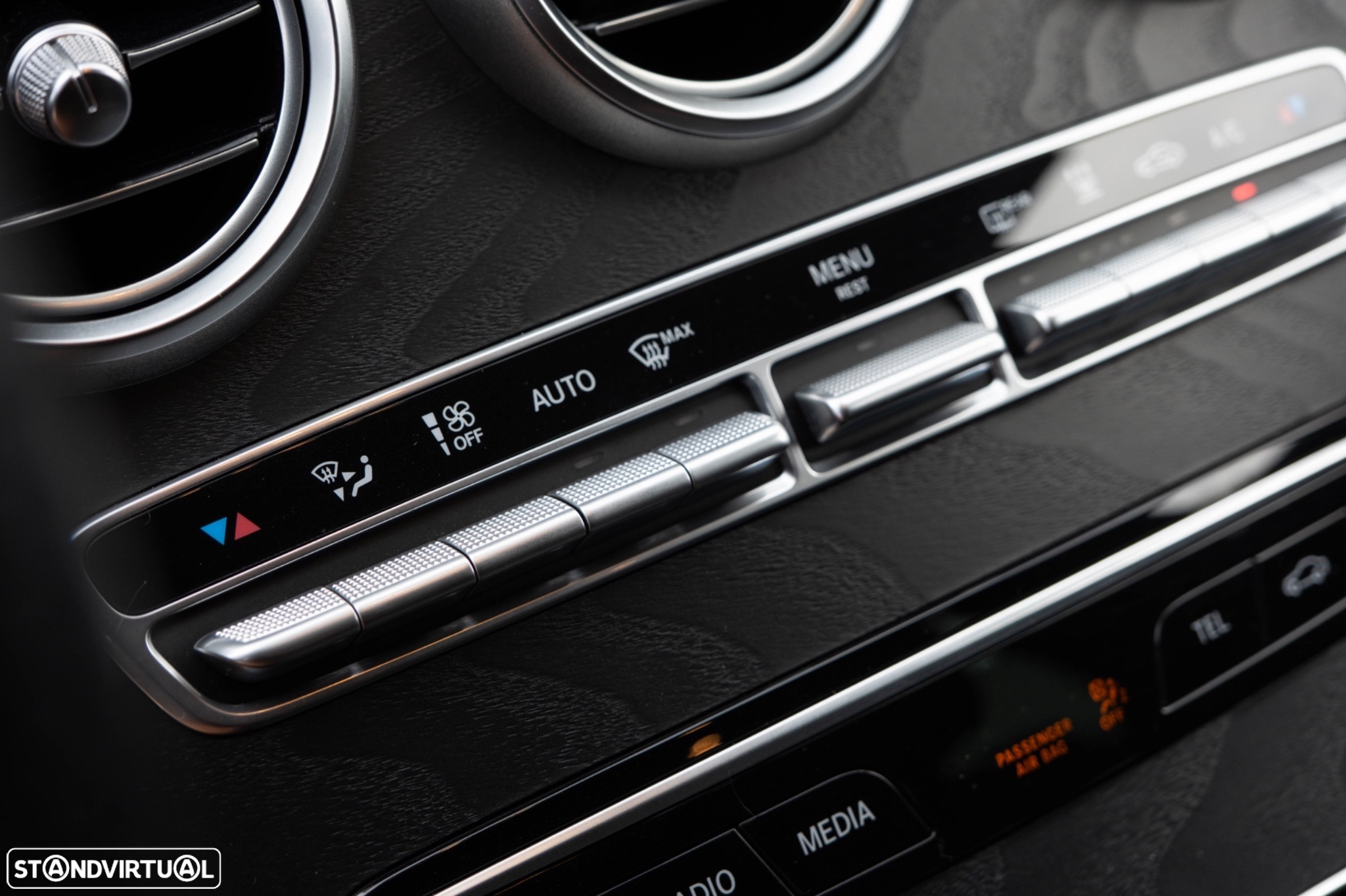 Mercedes-Benz C 300 BlueTEC Hybrid AMG Line - 20