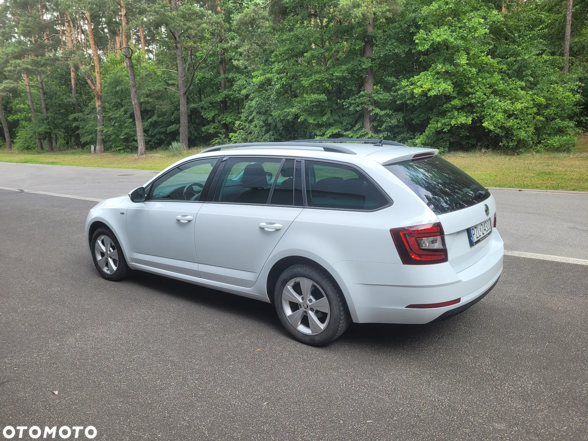 Skoda Octavia 2.0 TDI SCR Style DSG - 3