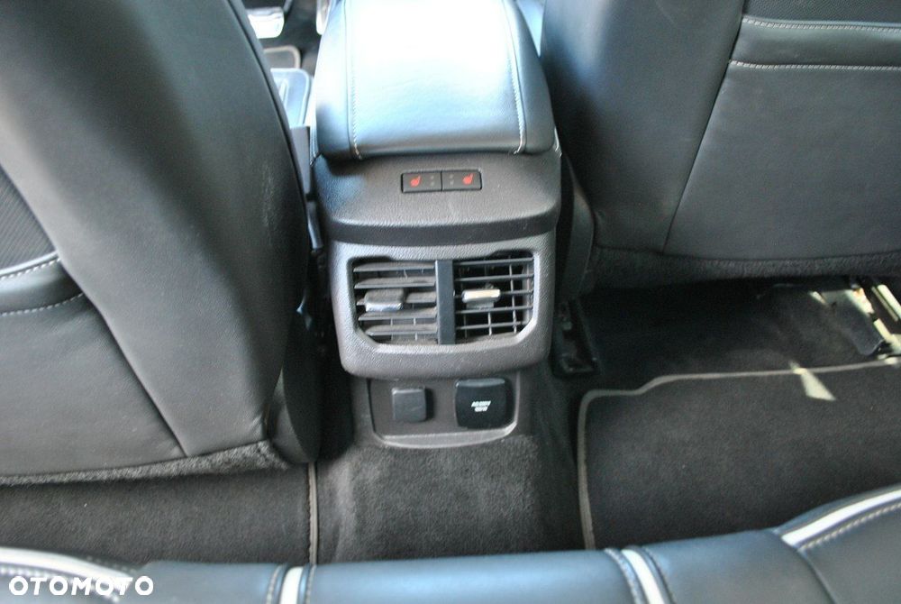 Ford Mondeo 2.0 EcoBlue Vignale - 14