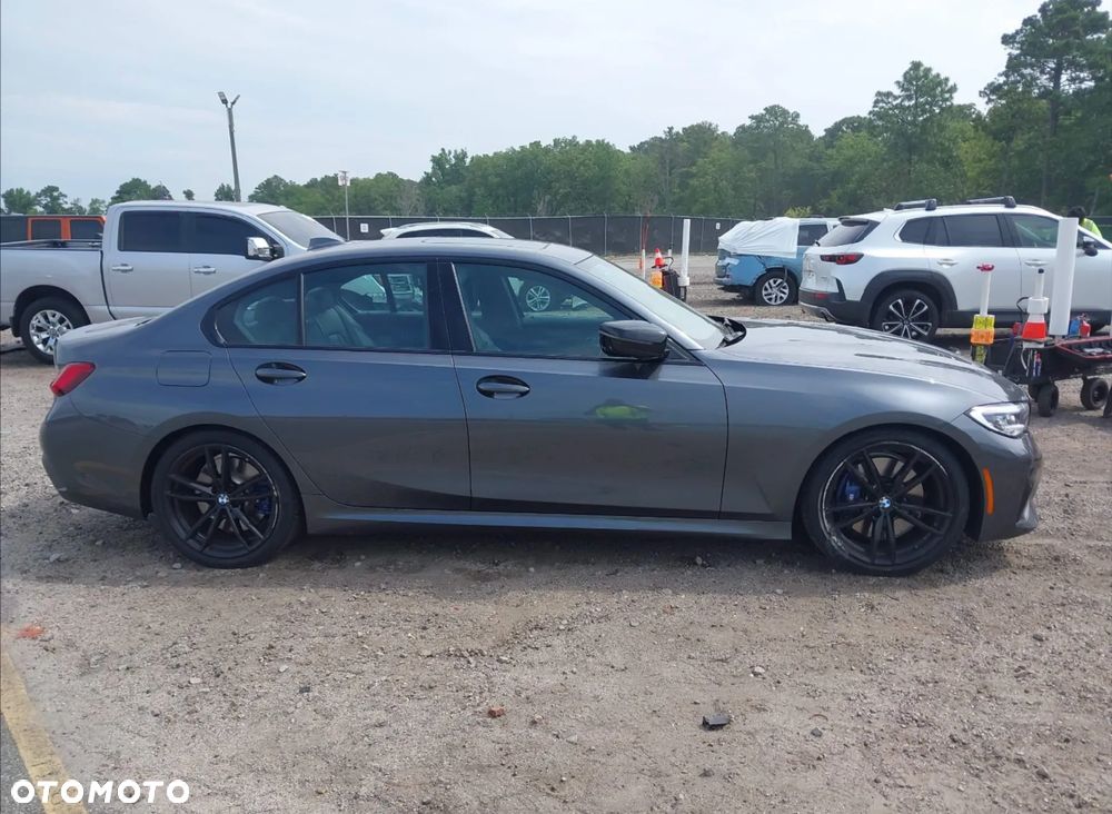 BMW Seria 3 330i Sport Line sport - 7