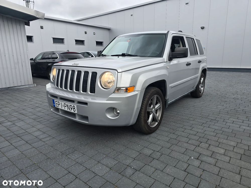 Jeep Patriot - 1