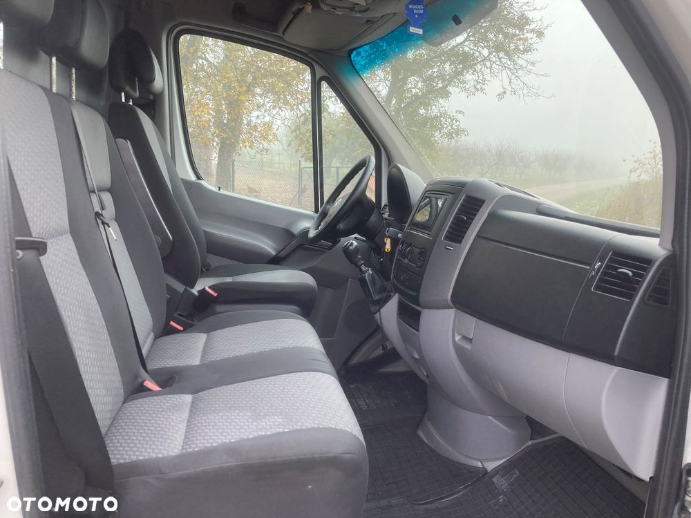 Volkswagen Crafter - 17