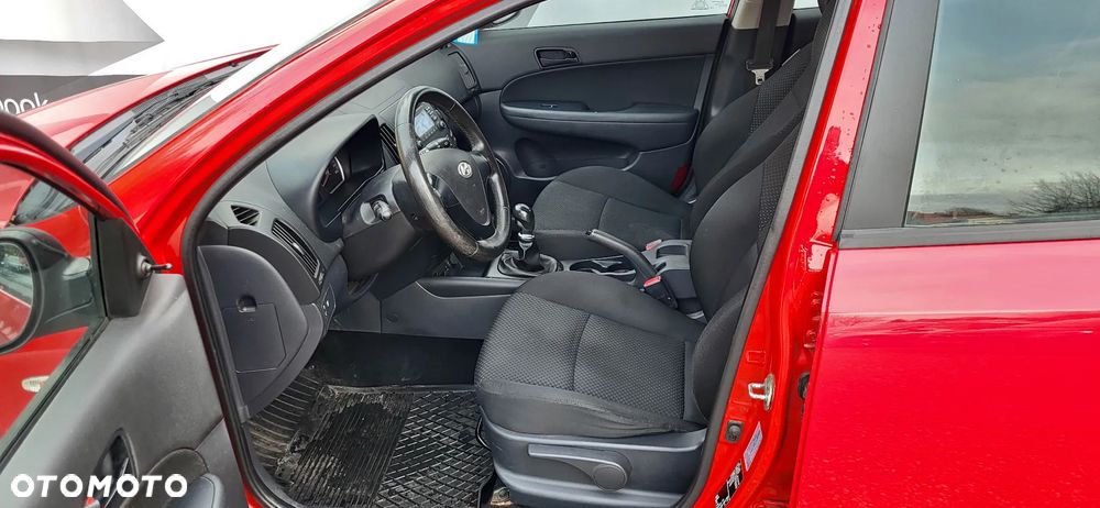 Hyundai i30 1.4 Base - 19