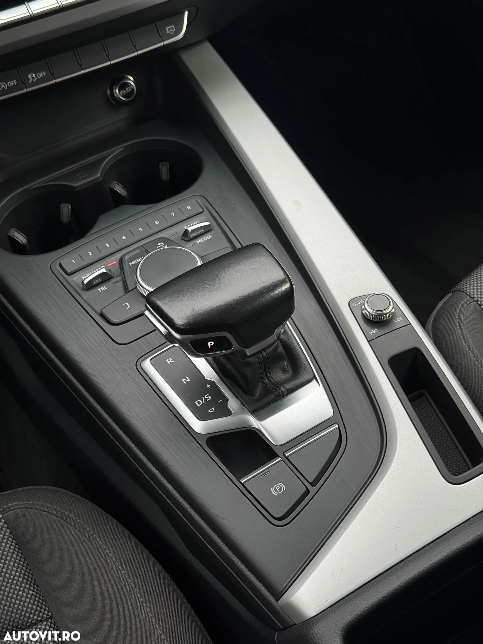Audi A4 Avant 2.0 TDI Multitronic - 34