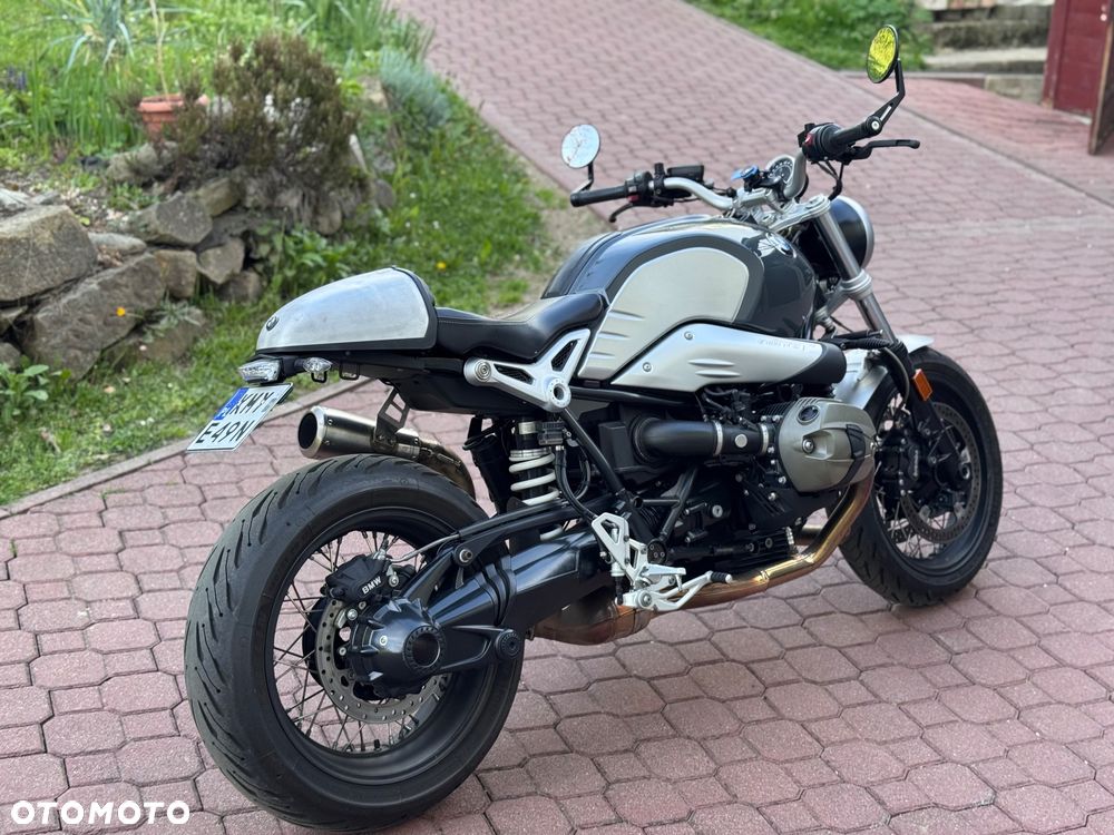 BMW R - 2