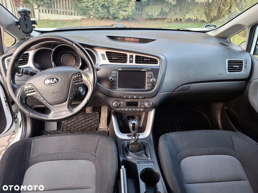 Kia Ceed 1.6 CRDi M - 14