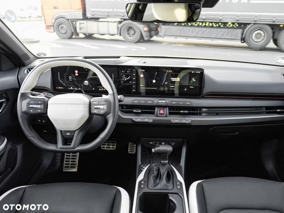 Kia K4 - 5