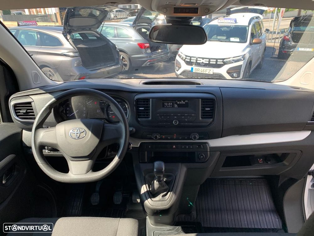 Toyota Proace Verso 1.5 D-4D L1 1.0T Comfort 9L - 16
