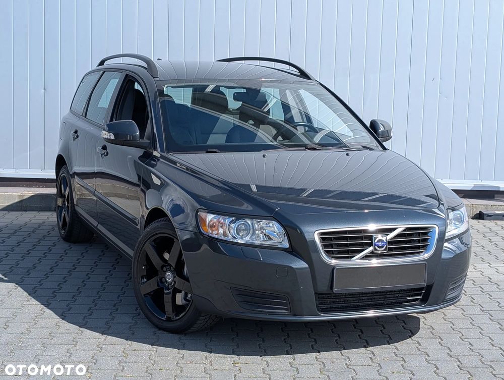 Volvo V50 - 3