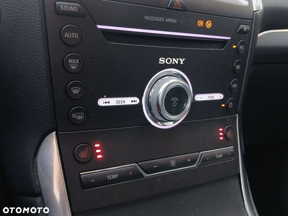 Ford S-Max 2.0 TDCi Titanium PowerShift - 22