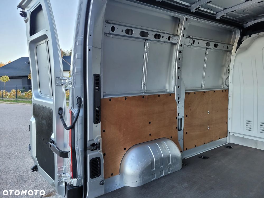 Opel Movano - 17