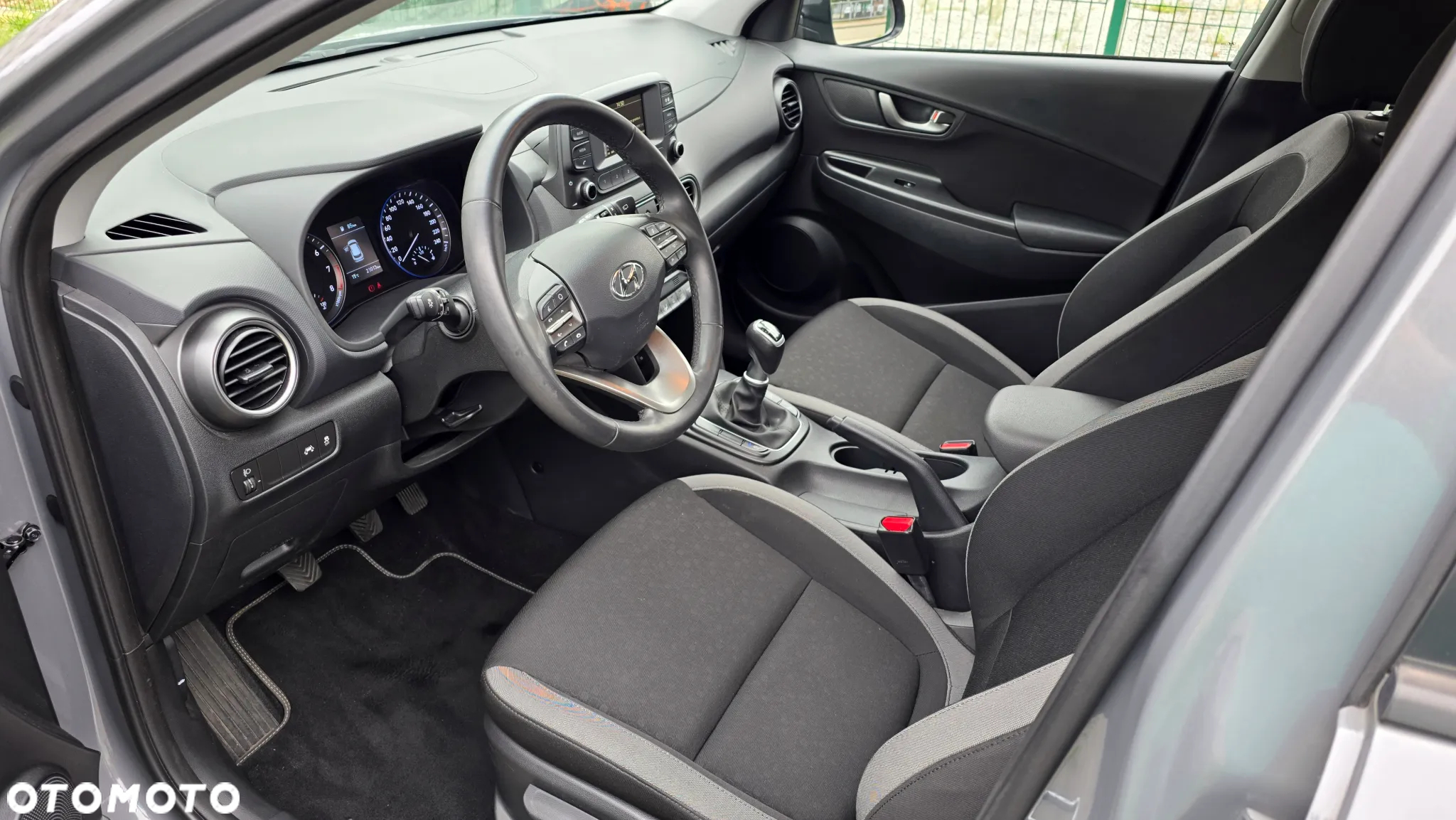 Hyundai Kona - 15