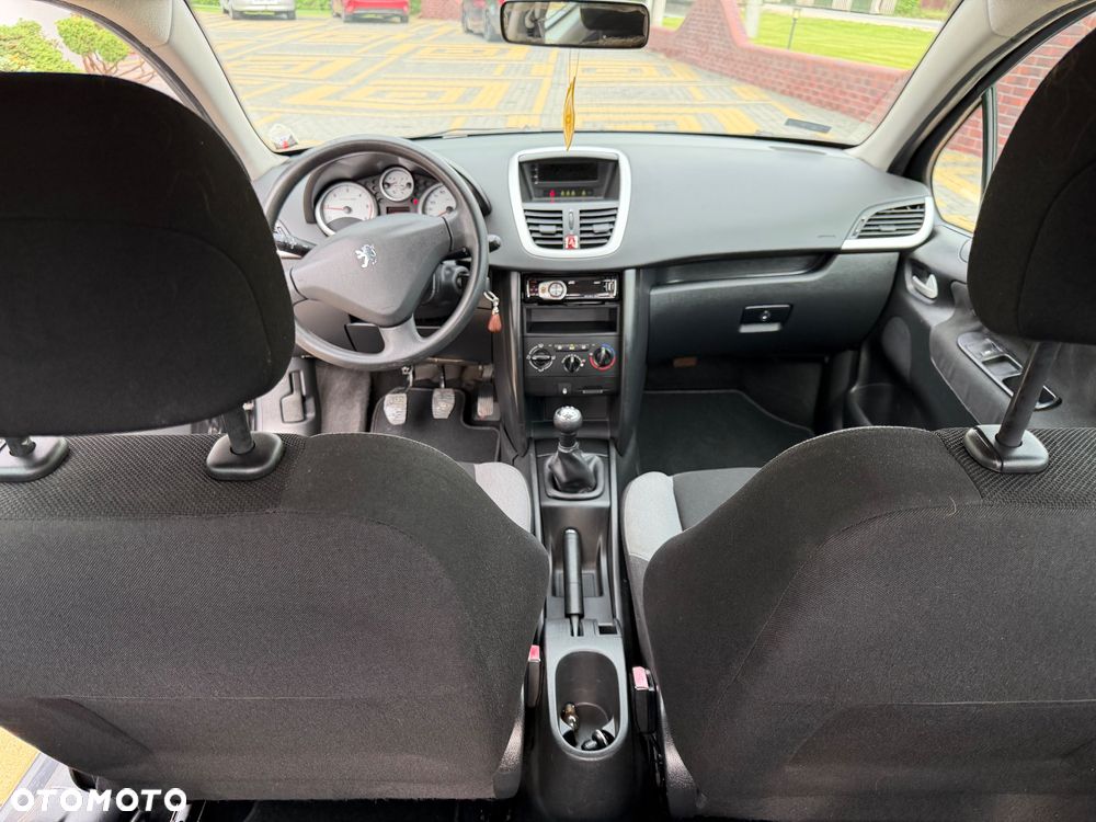 Peugeot 207 70 HDi FAP Tendance - 13