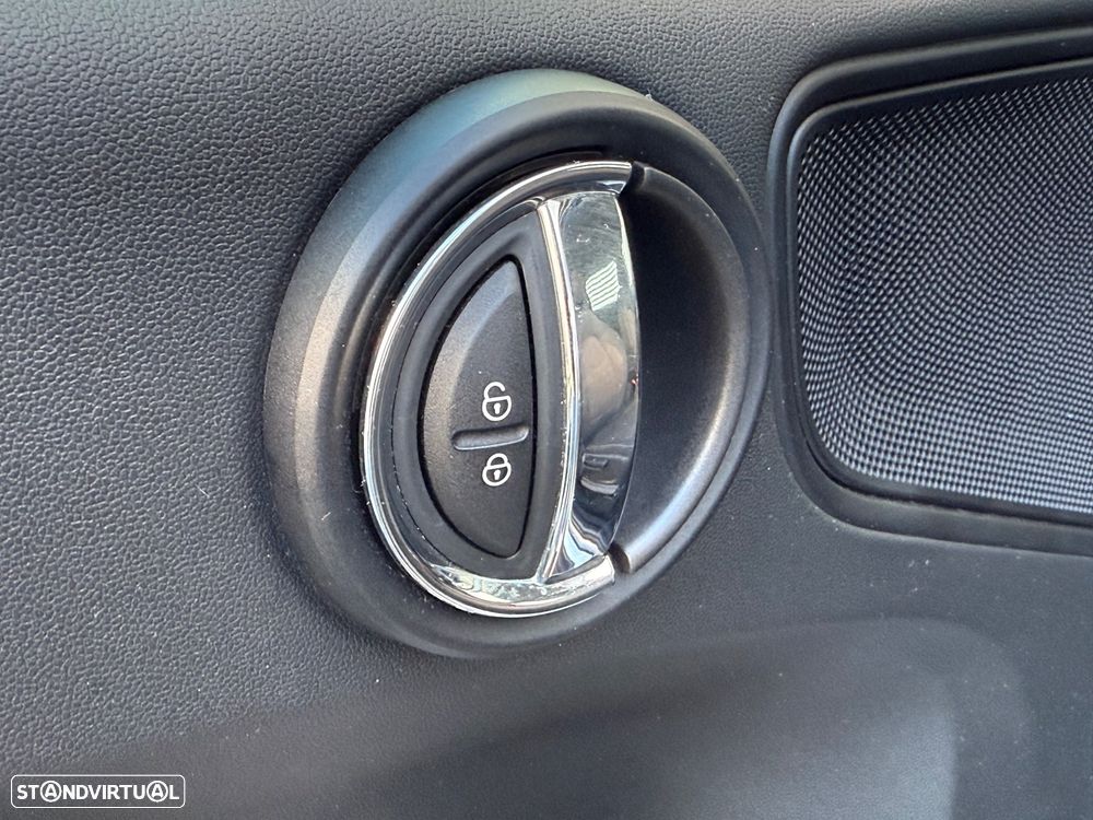 MINI Countryman One D Classic - 19