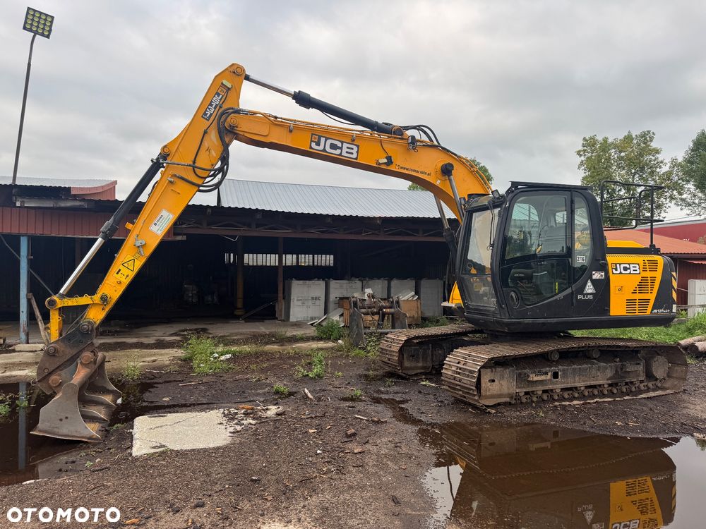 JCB JS131 - 4