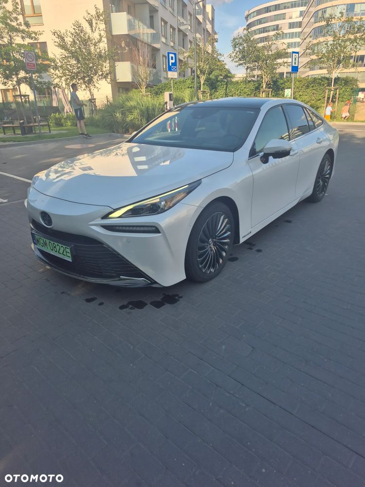 Toyota Mirai Executive - 2
