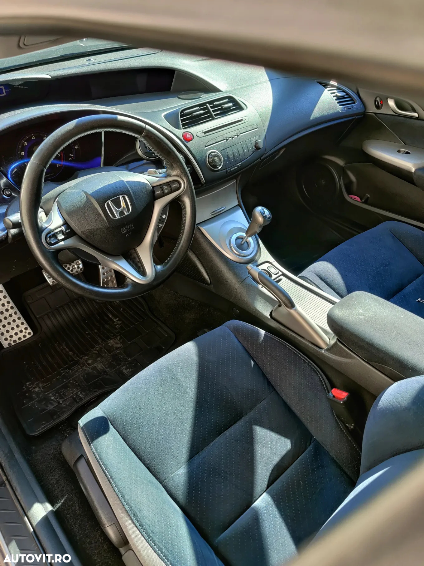 Honda Civic 1.8 Automatic Sport - 8