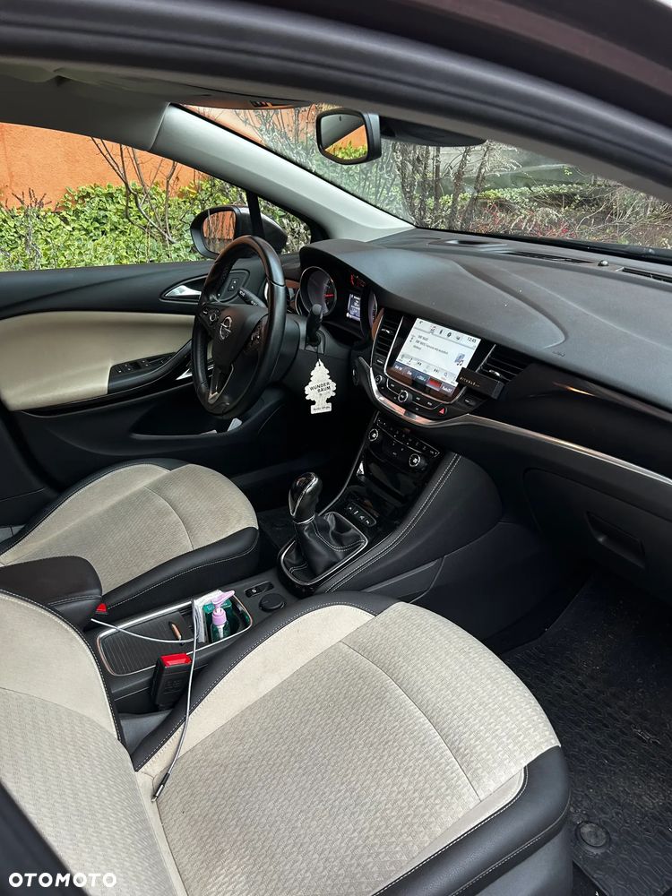 Opel Astra - 10