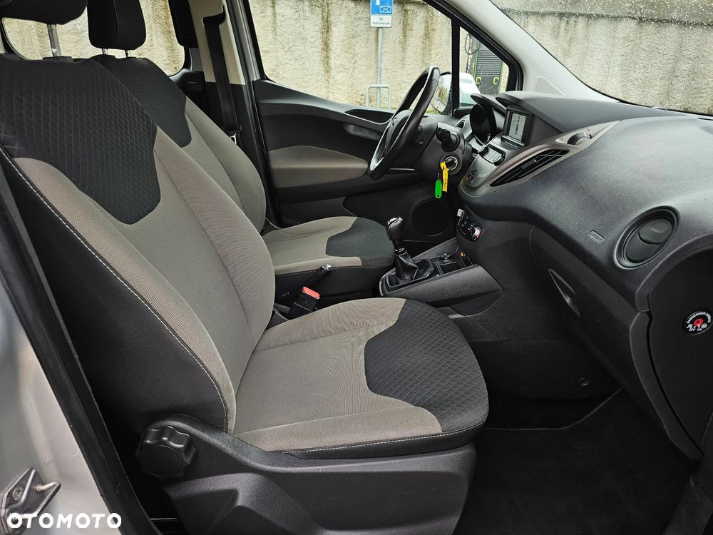 Ford Transit Courier 1.0 EcoBoost Trend - 10