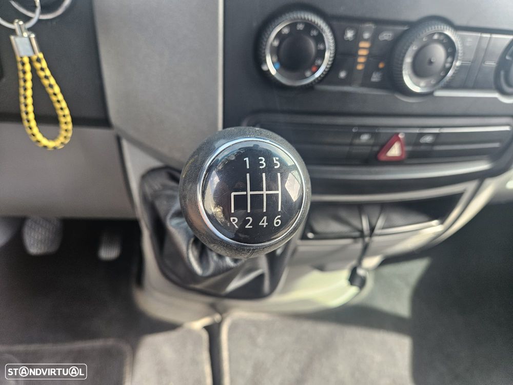 VW CRAFTER 2.0 CC TDi 140 CV - 14