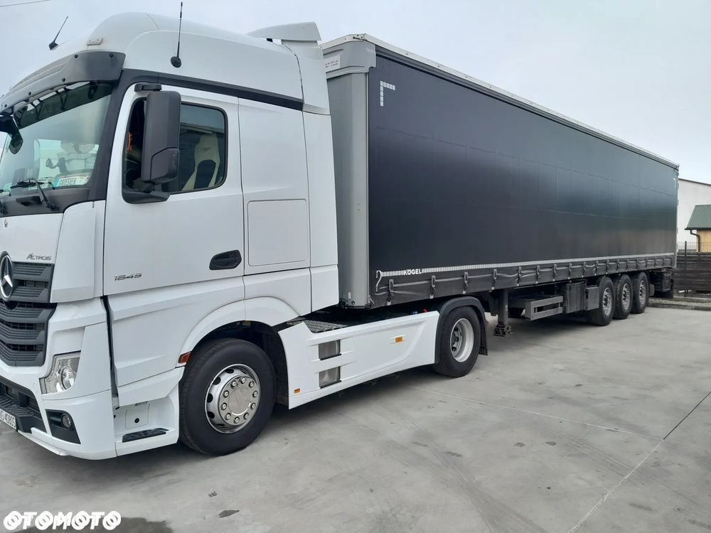 Mercedes-Benz Actros - 14