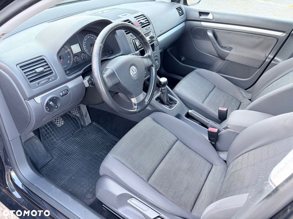 Volkswagen Golf 1.6 Trendline - 15