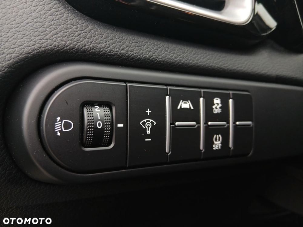 Kia Ceed 1.5 T-GDI Business Line - 33