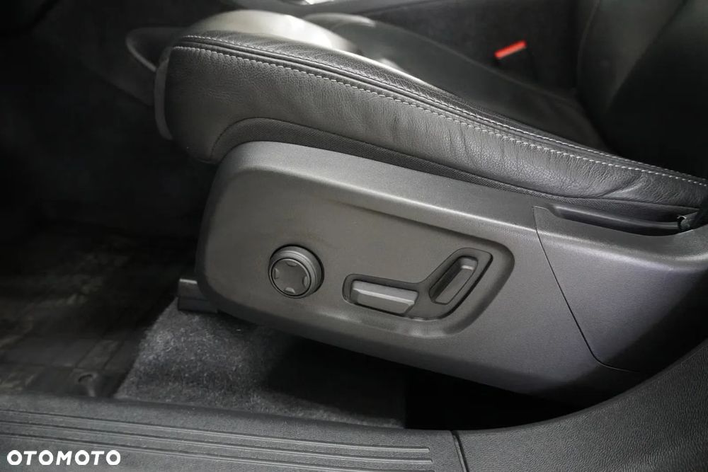 Volvo XC 40 T5 Recharge DKG RDesign - 20