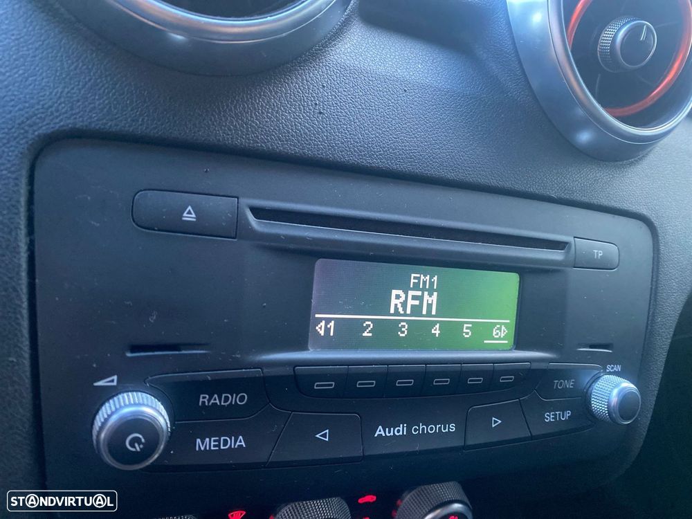 Audi A1 1.6 TDI S-line - 18