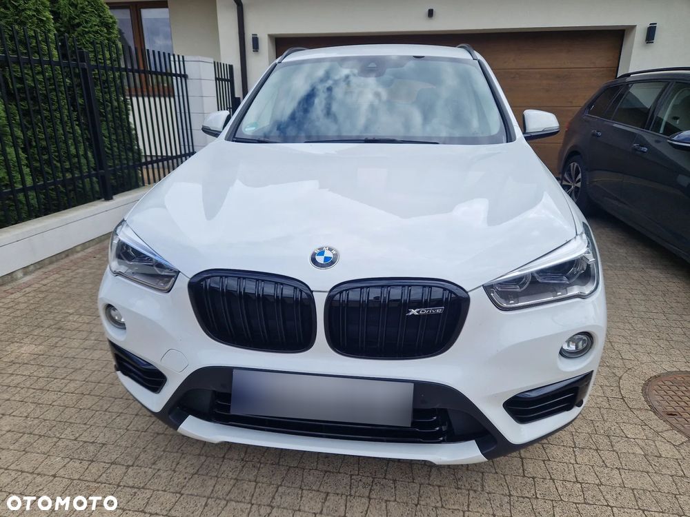 BMW X1 xDrive18d Sport Line sport - 2