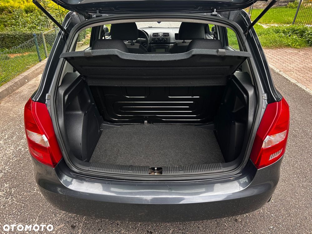 Skoda Fabia - 10