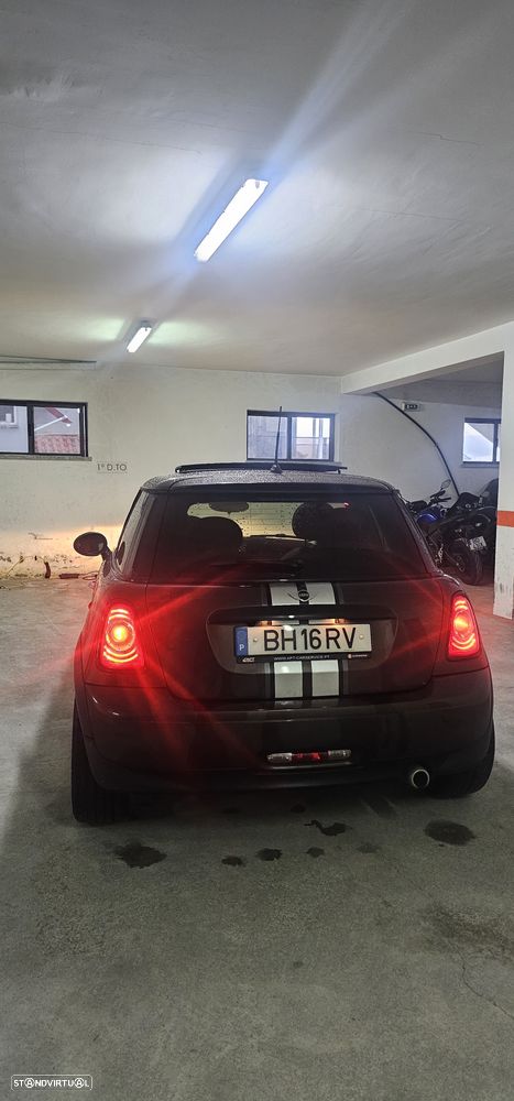 MINI 3 Portas Cooper D - 2