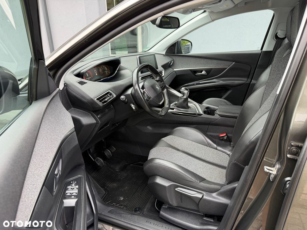 Peugeot 3008 HDi FAP 150 Platinum - 6