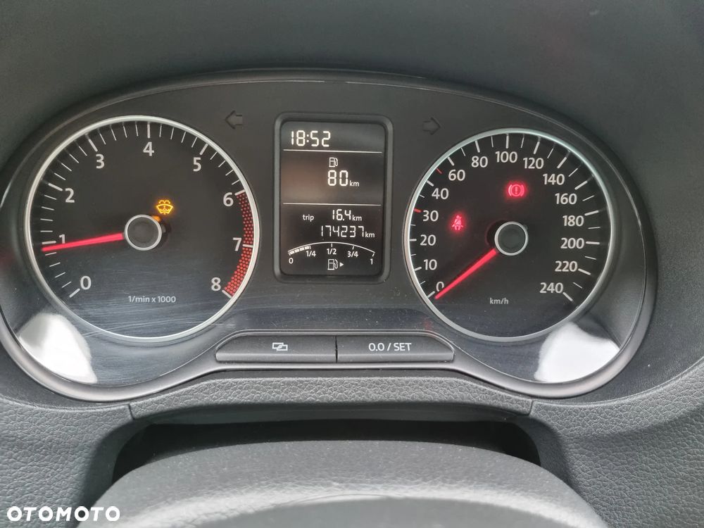 Volkswagen Polo 1.2 Style - 22