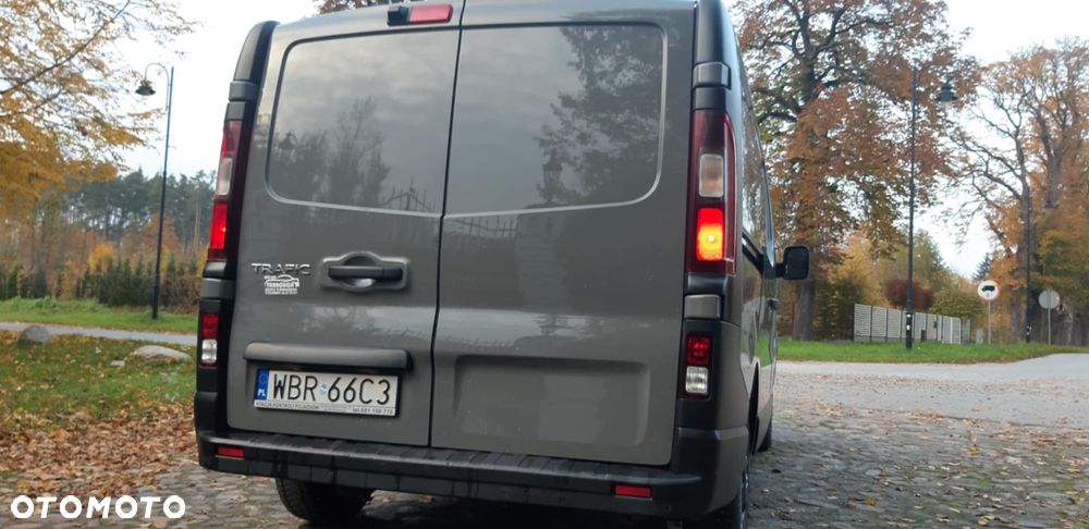 Renault Trafic - 8
