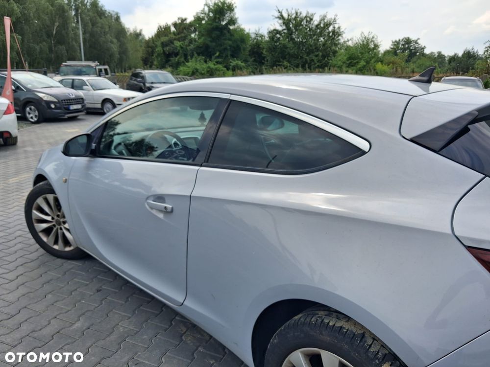 Opel Astra - 6