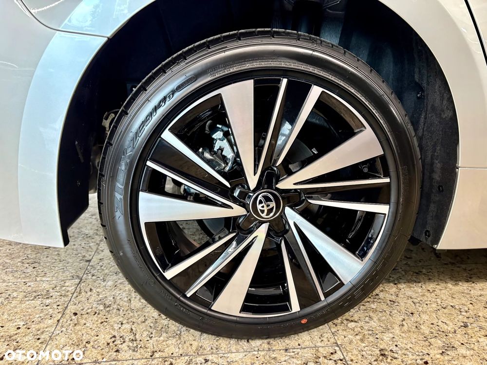 Toyota Corolla 1.8 Hybrid Style - 12