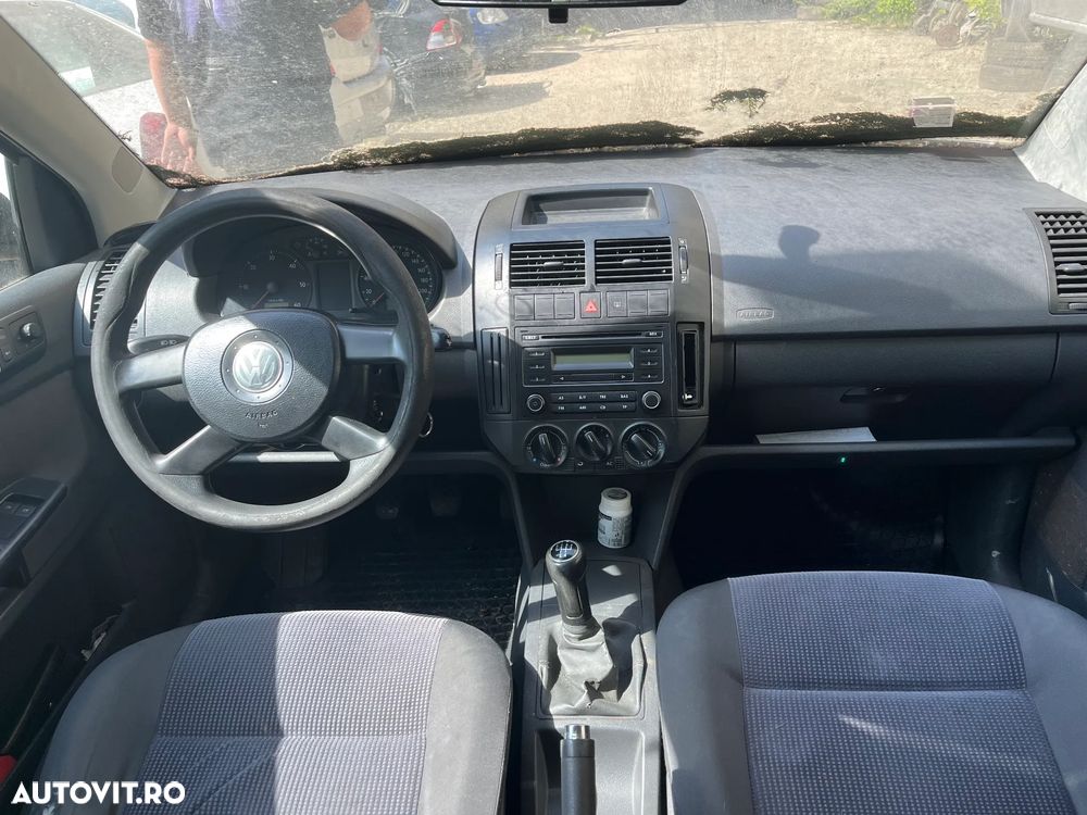 Dezmembrez VW Volkswagen Polo 9N facelift 2007 1,4 TDI gri-albastru - 10