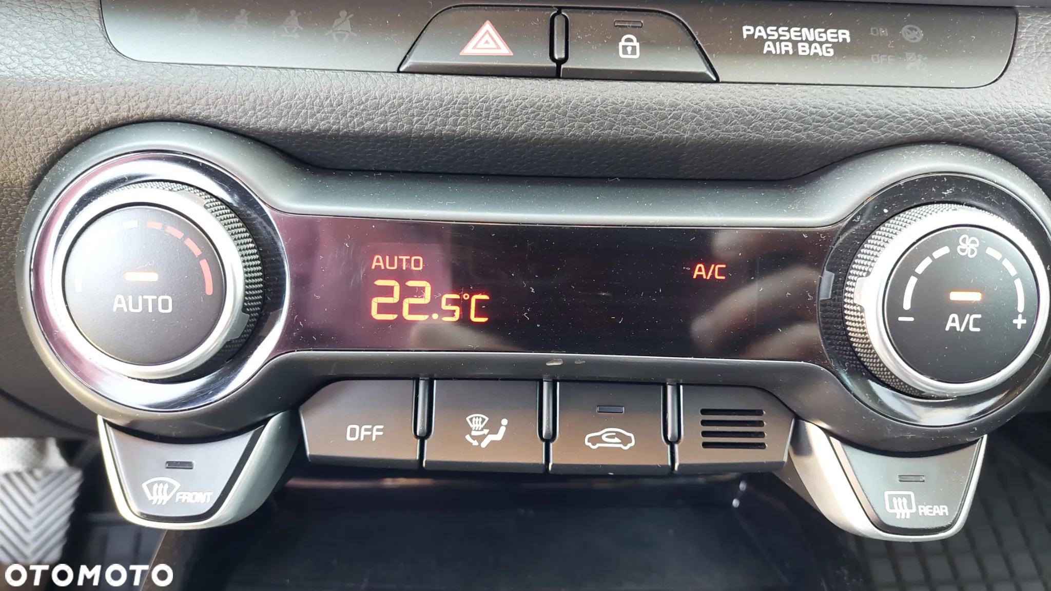 Kia Stonic 1.2 L - 15