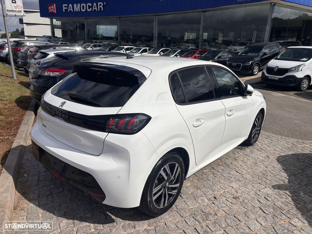 Peugeot 208 1.2 PureTech Allure - 2