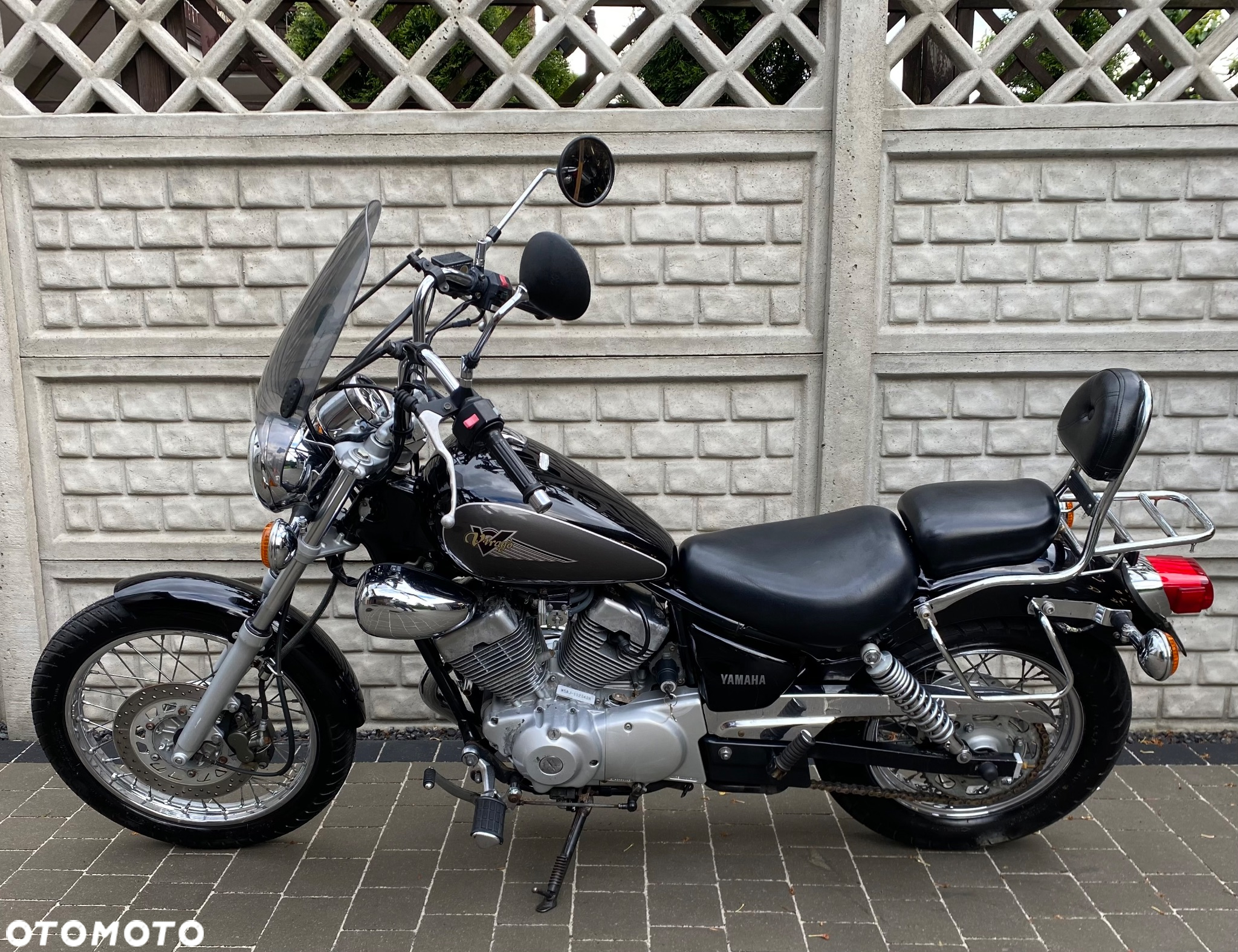 Yamaha Virago - 10