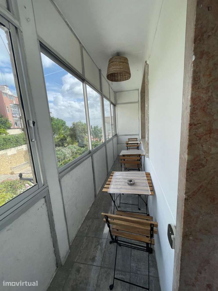 Quarto - localizado em Santa Apolónia Lisbon - Grande imagem: 5/7