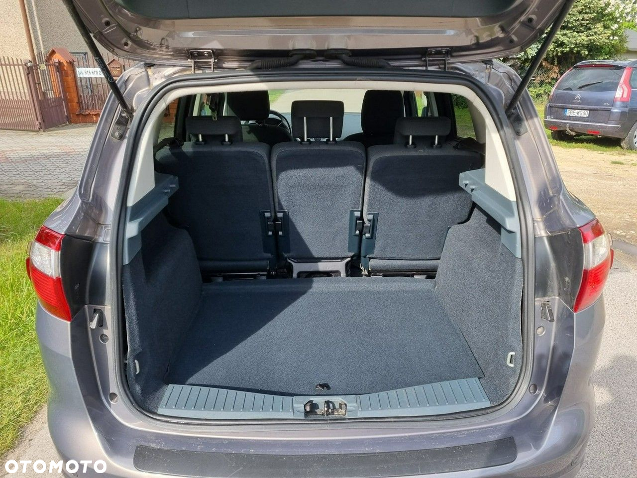 Ford C-MAX - 13